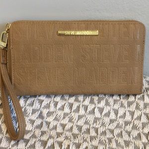 STEVE MADDEN wallet/wristlet